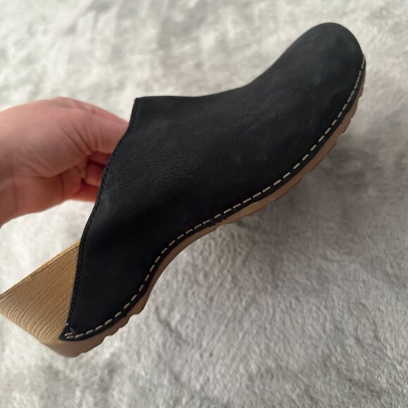 Dansko Black Mules - Picture 3 of 6